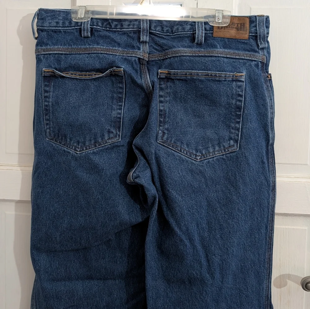 Duluth Trading Co 36x32 Relaxed Fit Blue Jeans - Picture 5 of 7